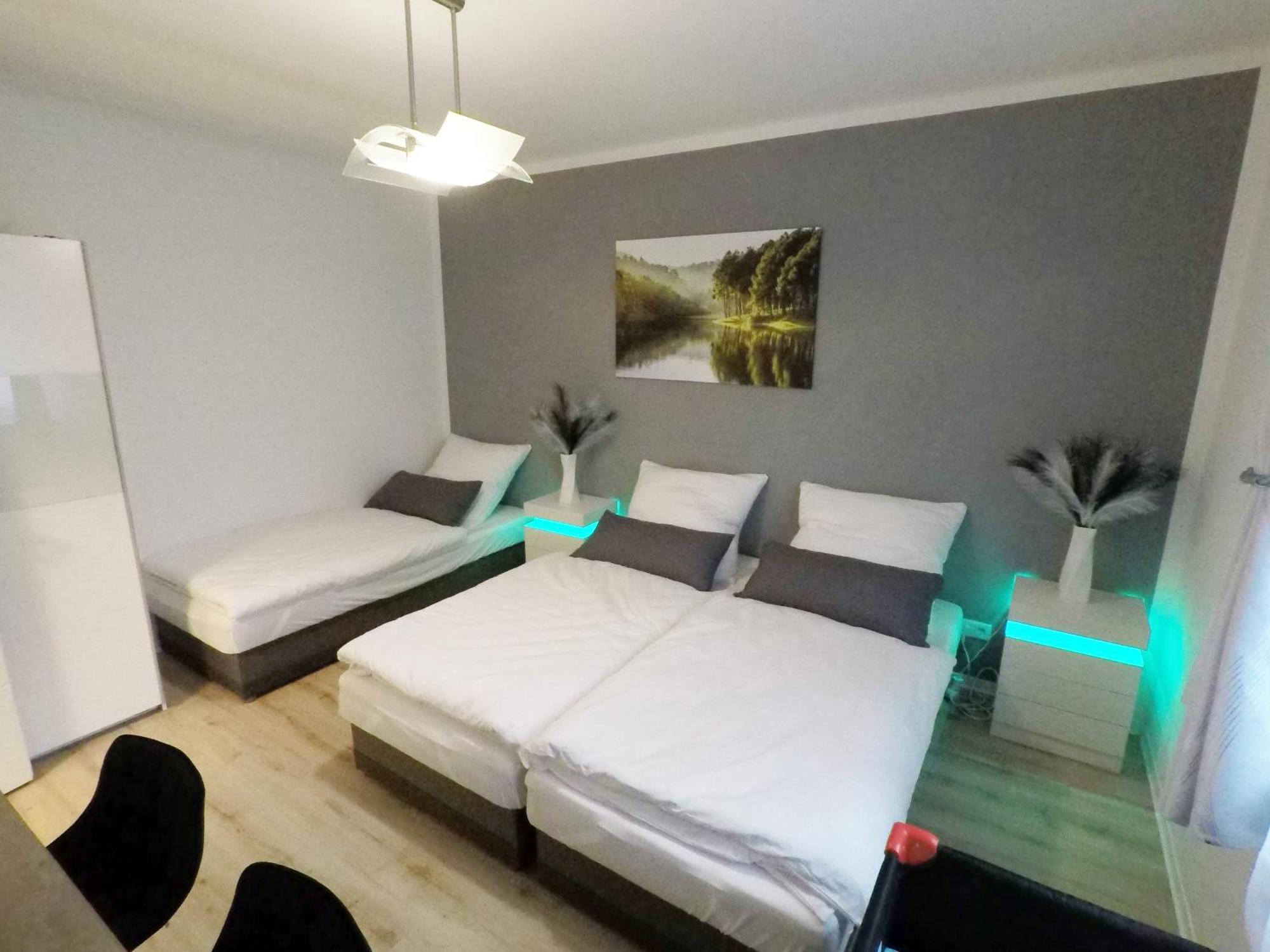 3-zimmer 84qm Mit Separatem Eingang Apartment