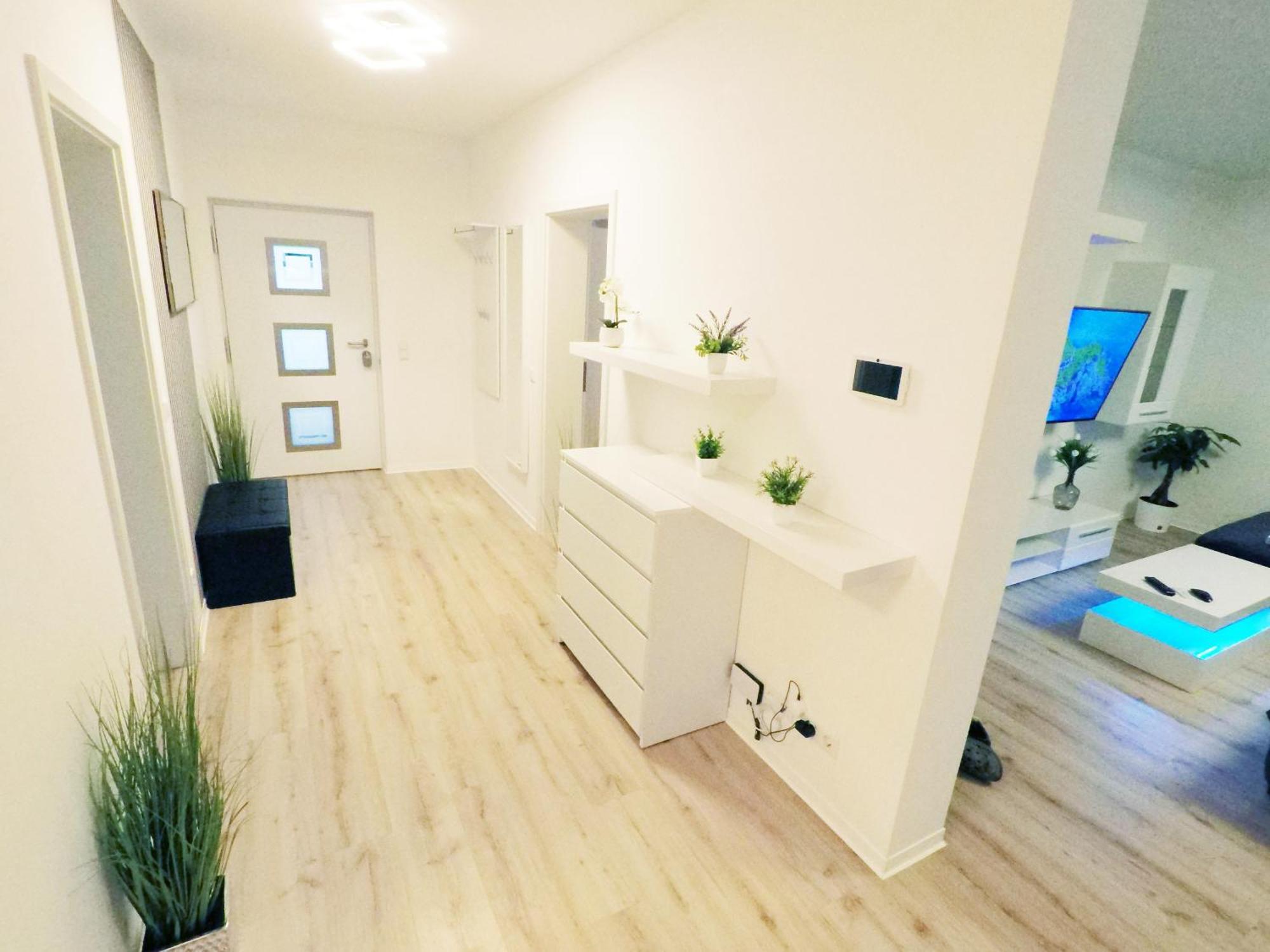 3-zimmer 84qm Mit Separatem Eingang Apartment *