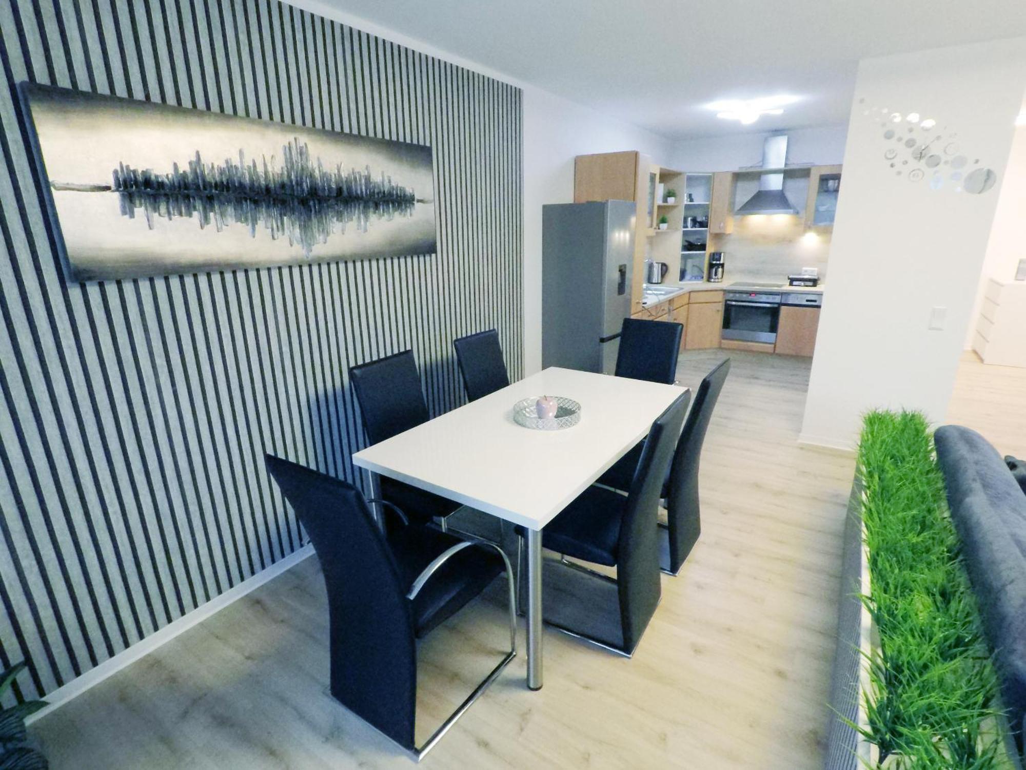 Apartment 3-zimmer 84qm Mit Separatem Eingang